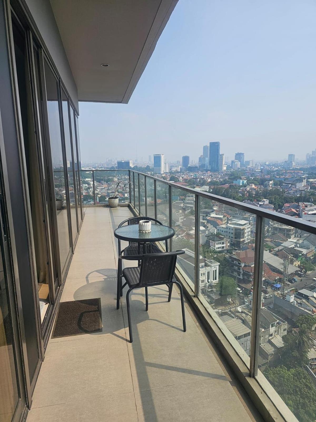 Apartemen 360 View At Sudirman Hill